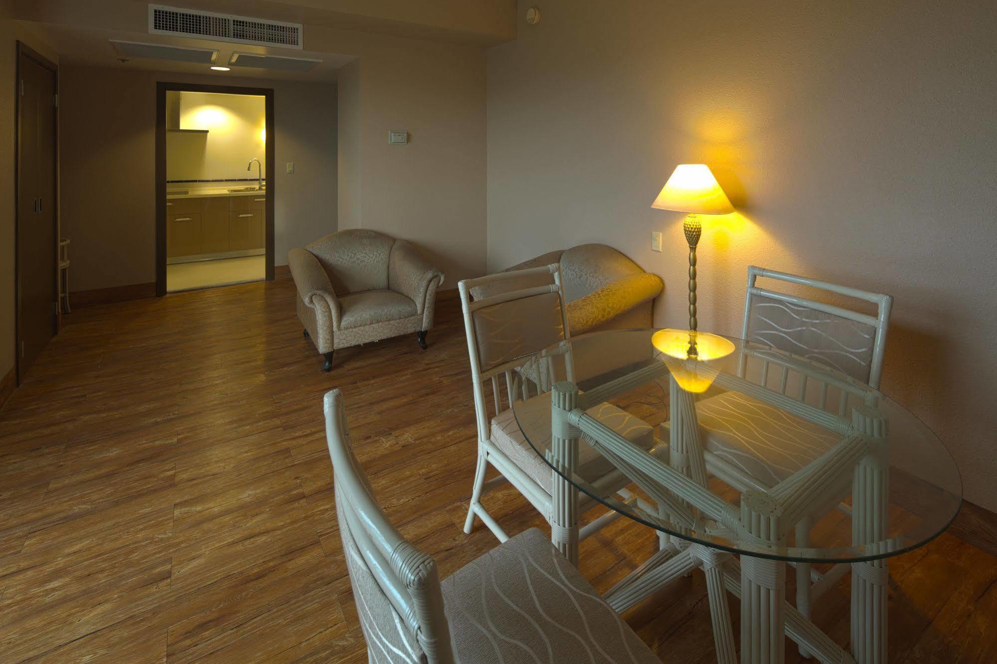 Verona Resort & Spa ทูมอน ภายนอก รูปภาพ
